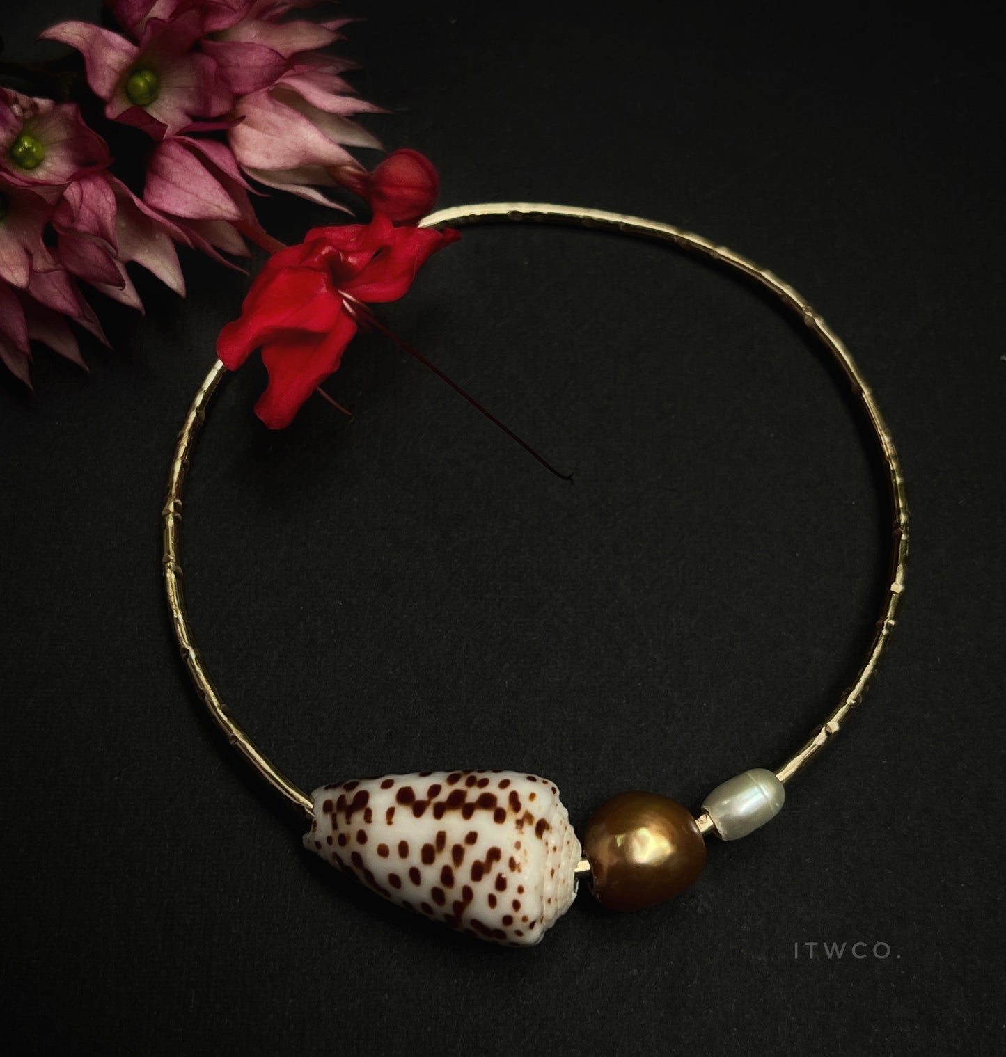Hawaiian Beach Bangle RTS