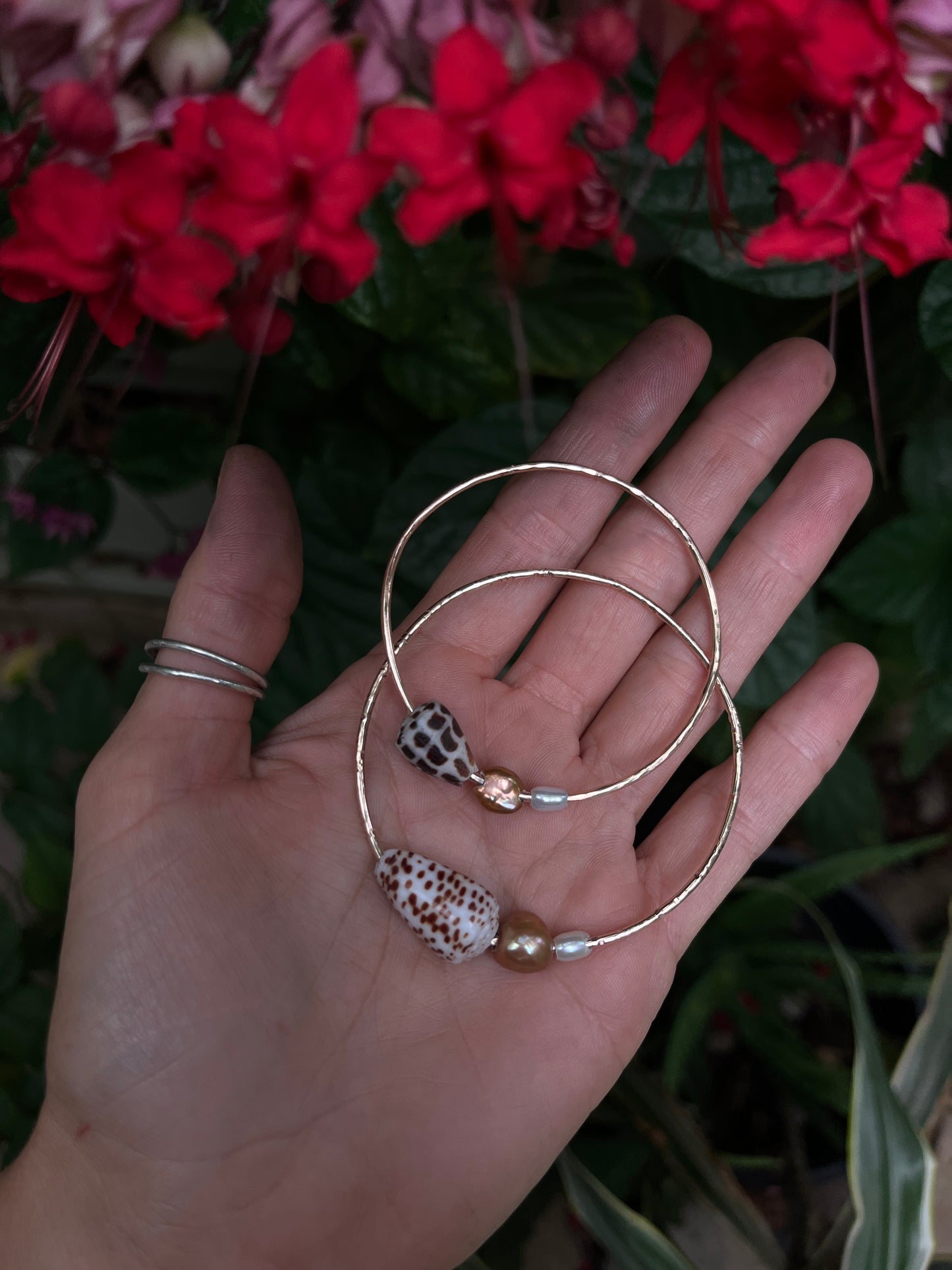 Hawaiian Beach Bangle RTS