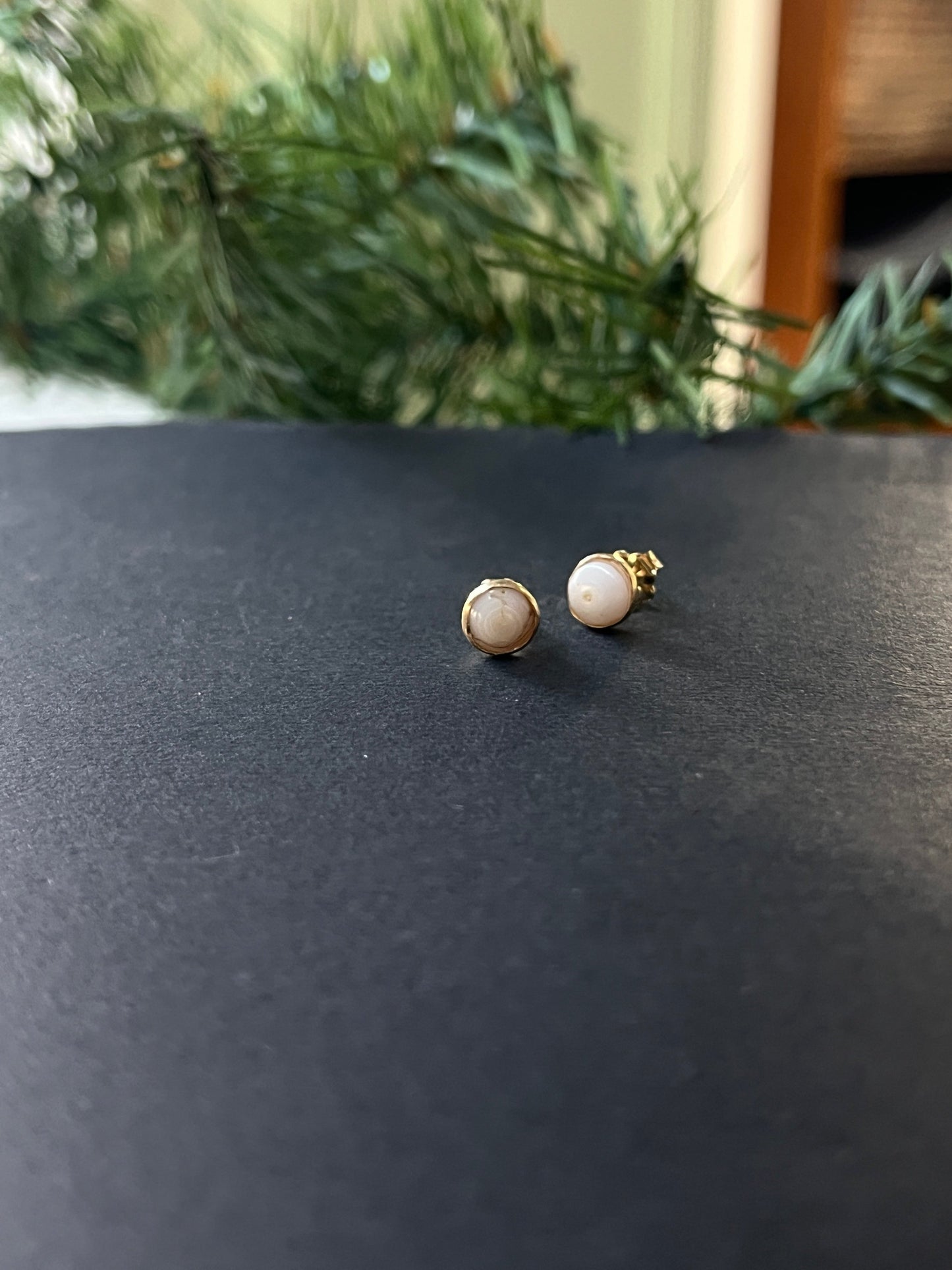 14k gf Mini Puka Shell Studs
