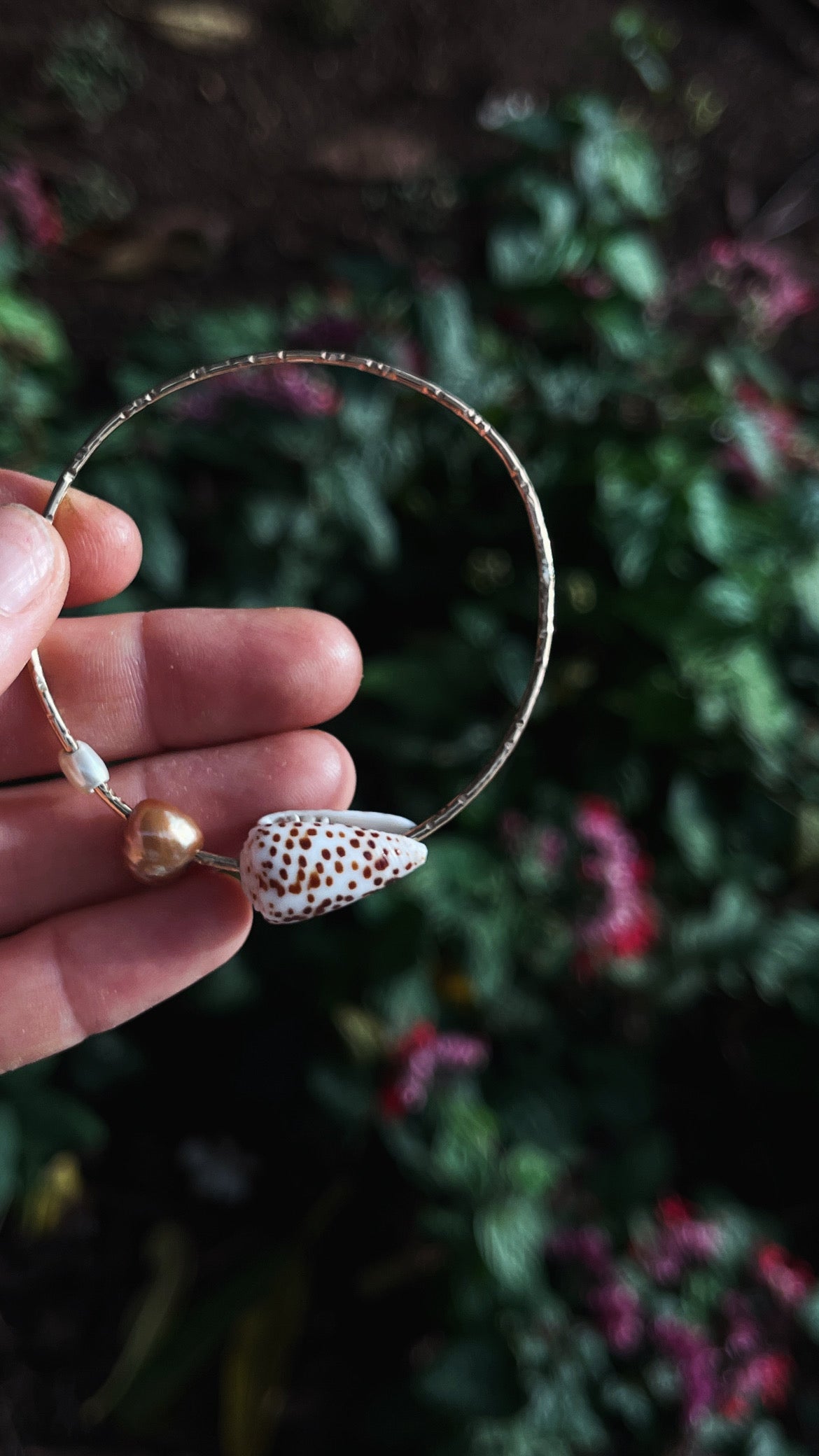 Hawaiian Beach Bangle RTS